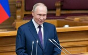 Vladimir Putin po piatykrát zložil prezidentský sľub. V čele Ruska bude do roku 2030