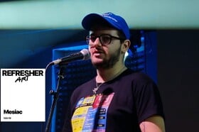 Vladimír tvorí úderné minimalistické citáty. „Farebný poet“ svoju identitu stavia na meniacich sa fázach (REFRESHER ART)