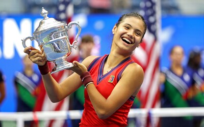 Ve finále ženské dvouhry na US Open zvítězila 18letá Emma Raducanu