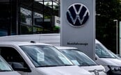 Volkswagen odmietol zvýšenie platov zamestnancov. Spoločnosť dokonca pohrozila znížením