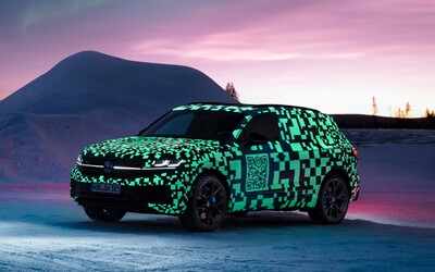 Volkswagen ukazuje interiér nového modelu Touareg. Dostane svítící logo, vylepšený infotainment a vrátí se verze R