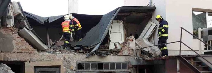 Výbuch plynu v Litovli: Jeden člověk utrpěl popáleniny po celém těle, musel být uveden na plicní ventilaci