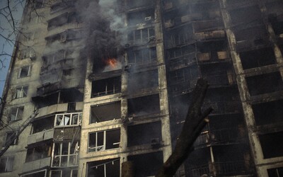 Výbuch ukrajinských dronov zasiahol Volgograd. Prerušilo to dopravu na letisku aj železnici