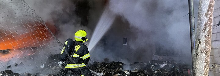 Výbuch ve Vrbně u Pradědu zřejmě způsobil muž, který hořákem poškodil trubku plynového potrubí