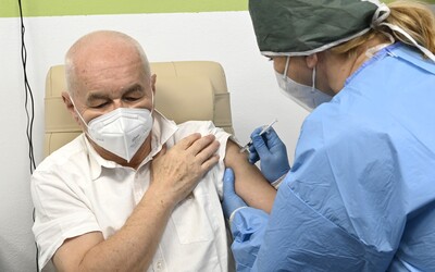 Vyhlášku o povinném očkování nový ministr zdravotnictví zruší, řekl šéf lidovců Marian Jurečka