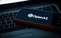 Vyhozeného šéfa OpenAI Sama Altmana přijal Microsoft. Cena akcií raketově vzrostla