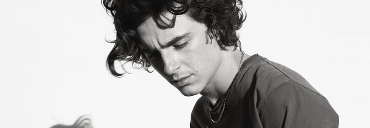 Vymenil Timothée Chalamet filmové plátna za pódium? Na SNL vystúpi ako hudobný hosť