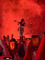 Vyrazili jsme na koncert Billie Eilish. Co nás nadchlo, a co zklamalo?