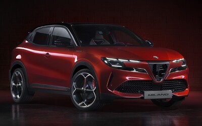Výrobcovia Alfa Romeo Milano museli zmeniť názov nového modelu vozidla. Talianska vláda im totiž hrozila žalobou