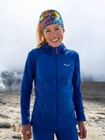 Výstup na Mount Everest bude drahší o tisíce eur. Nepál zvyšuje poplatky prvýkrát po 10 rokoch