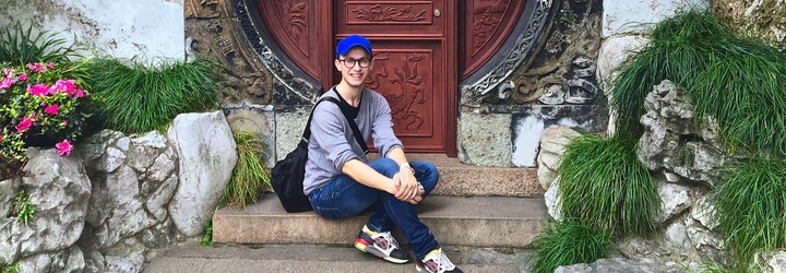 Vytvořil boty pro první dámu a sbíral rady u Blahnika. Český designer Oldřich Voyta je ve světě pojem