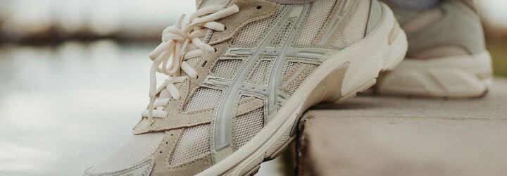 Využi jarný výpredaj so zľavami do výšky 70 % a doplň svoj šatník o fresh modely tenisiek aj streetwear za super ceny