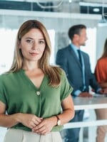 Vzdělávání ambiciózních profesionálů lze plnohodnotně získat i online