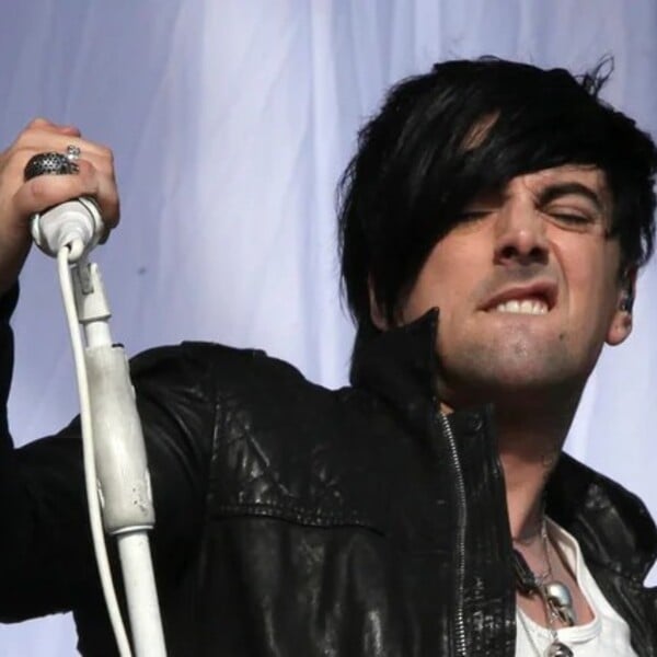 Vzestup a pád muže, který znásilňoval děti. Ze zločinů zpěváka Iana Watkinse je lidem dodnes nevolno