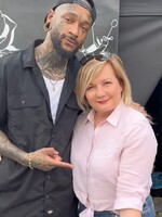 YOLO Aleny Schillerové: Z Majálesu si odnesla netradiční kérku