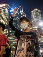 YouTube, Twitter i Facebook blokují čínskou propagandu proti demonstracím v Hongkongu