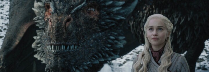 Z Daenerys sa stala Šialená kráľovná kráčajúca v šľapajách svojho otca Aerysa II