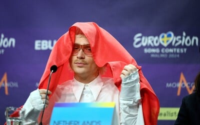 Z Eurovize vyhodili Nizozemce. Údajně vyhrožoval člence štábu