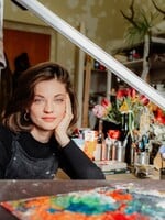 Z Indie postupně až na plátno. Malířka Katarina zkoumá ženskou odolnost, bolest a smrt
