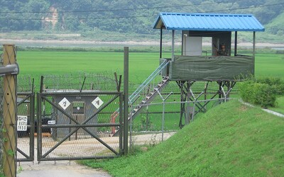 Z Jižní Koreje uprchla přes minová pole na sever neznámá osoba. Obvykle to bývá naopak