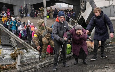 Z Ukrajiny uprchlo před válkou již 14,3 milionu lidí. Dalších sedm milionů je vysídleno