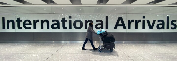 Z dovolenky sa stal horor, Slováci uviazli na letisku v Abú Zabí. Ministerstvo radí, na čo netreba zabudnúť