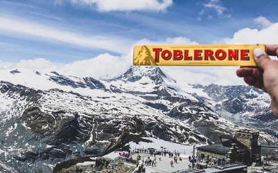 Z obalu čokolády Toblerone zmizí hora Matterhorn, výroba se stěhuje k našim sousedům
