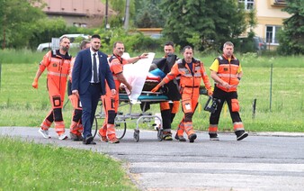 ZÁZNAM: Premiér Robert Fico má už po operácii. Je v stabilizovanom stave