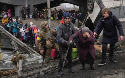 ZÁZNAM: Vojna Ukrajina – Rusko: Druhý pokus evakuovať Mariupol zlyhal, Rusko údajne stále útočí na civilistov