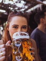 ŽEBŘÍČEK: Tohle je v současnosti 10 nejlepších českých piv. Turisté v nich mají jasno