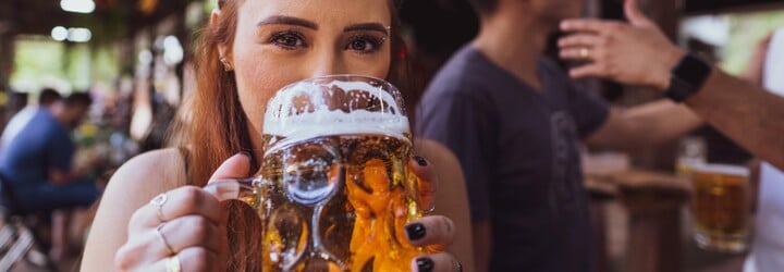 ŽEBŘÍČEK: Tohle je v současnosti 10 nejlepších českých piv. Turisté v nich mají jasno