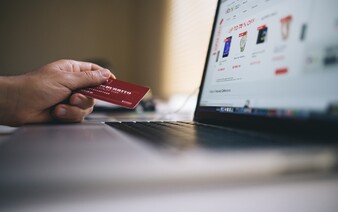 ZOZNAM: Toto sú podvodné e-shopy, ktoré sa pokúšajú Slovákov okradnúť o peniaze. Určite sa im vyhni