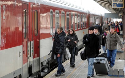 ZSSK plánuje zrušiť expresné vlaky InterCity. Železnice chcú posilniť expresy Tatran