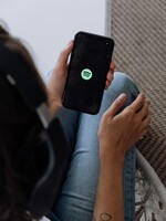Za Spotify si od septembra opäť priplatíš. Cena predplatného sa drasticky zvýši