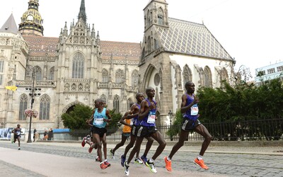 Za prespatie si pýtajú stovky eur: Podnikaví Košičania chcú maratón využiť