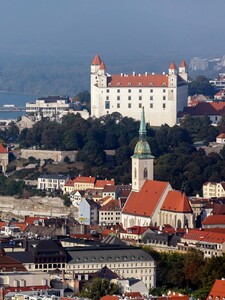 Zahraničný portál chváli Bratislavu, okrem lacného piva vyzdvihuje aj tieto miesta