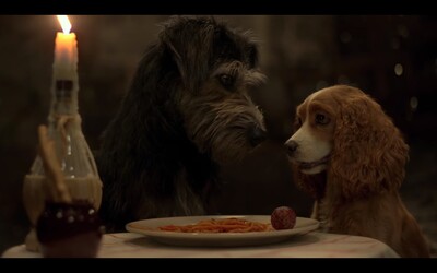 Zamilovaní psi Lady a Tramp se ukázali v prvním traileru. V hraném filmu nebude chybět ani ikonická špagetová scéna