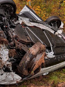 Zápasník MMA Patrik Kincl měl vážnou nehodu. Jeho auto skončilo převrácené na střeše