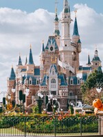 Zapoj se do soutěže Coca-Cola a vyhraj zájezd do Disneyland® Paris či domácí kino