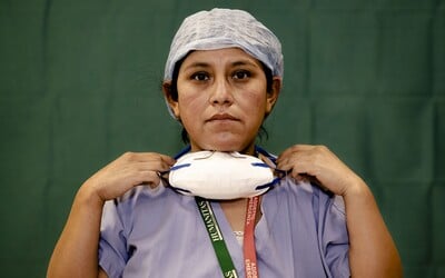 Zdravotné sestry v ohnisku koronavírusu v New Yorku zarábajú cez 10 000 dolárov týždenne