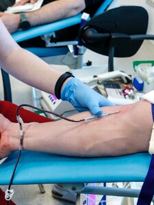 Zdravotníci na Slovensku hlásia nedostatok krvi. Problémom sú až dve skupiny