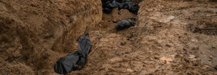 Zelenský viní Rusko z genocidy. To ale vinu popírá, brutální záběry z Buči jsou prý „provokace“