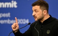 Zelenskyj reaguje na krok Bidena. Ten povolil Ukrajině použít rakety dlouhého doletu vyrobené v USA