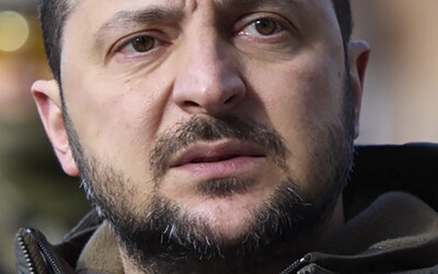 Zelenskyj zveřejnil fotografie dvou zraněných vojáků z KLDR. Ukrajinci je zajali v Kurské oblasti
