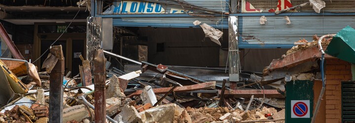 Zemětřesení na Haiti: Obětí už je skoro 2 000. Ostrov během úterý navíc zasáhla tropická bouře