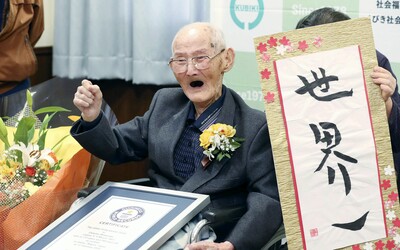 Získal rekord najstaršieho muža sveta, o dva týždne neskôr zomrel. Čitecu Watanabe sa dožil 112 rokov.