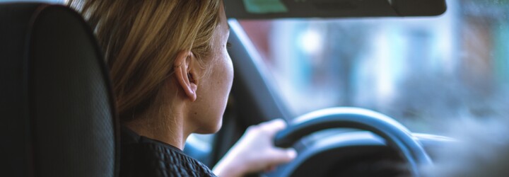 Žena v autoškole absolvovala 150 skúšok za iných vodičov. Pôjde do väzenia