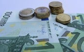 Ženy na Slovensku zarábajú menej aj na vedúcich pozíciách. Prieskum odhalil nerovnosť medzi pohlaviami