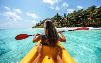 Zimní dovolená u moře: Kolik stojí bydlení, internet či pivo v Thajsku, na Maledivách nebo Tenerife?