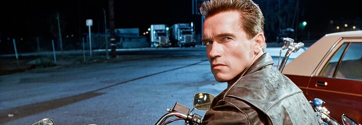 Život Arnolda Schwarzeneggera: Otec nacista ho týral. Herec mu nepřišel ani na pohřeb